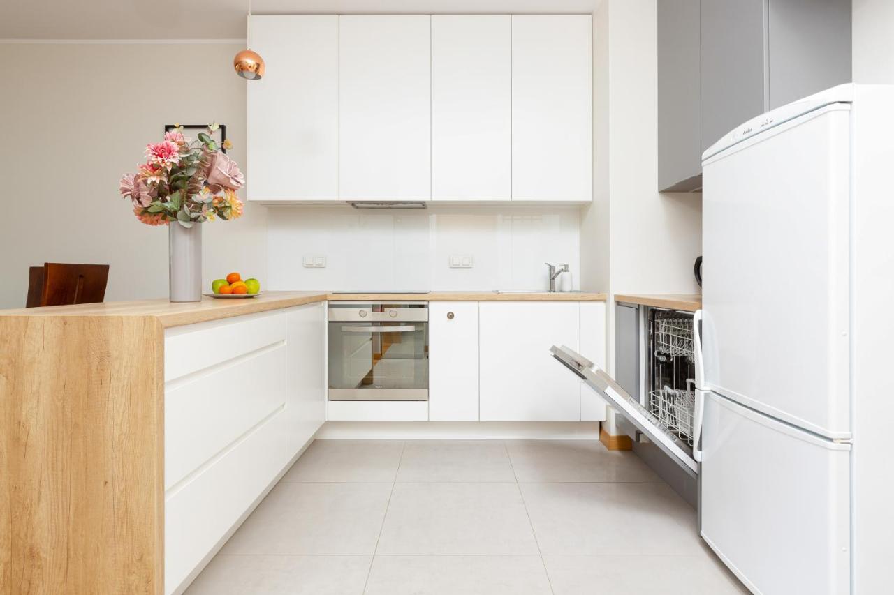 Kolorowy Goclaw Apartment By Noclegi Renters 华沙 外观 照片
